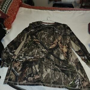 MOSSY OAK EUC MENS SIZE 2XL CAMMO PULLOVER SHIRT